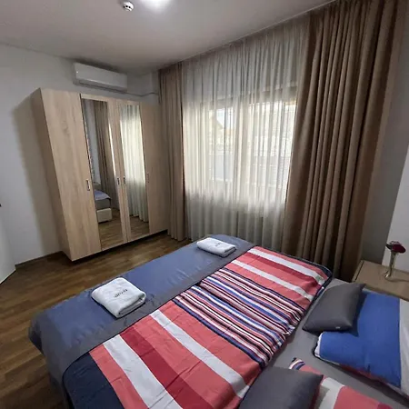 Free Parking Apartament